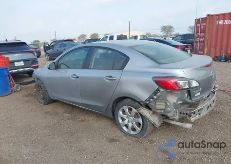 2010 Mazda Mazda3 I Sport из США, поврежденный, VIN JM1BL1SF2A1205208